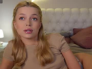 girl Free Cams XXX with kellypeachpie