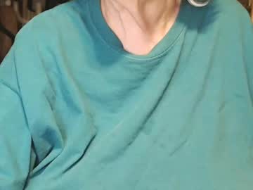 girl Free Cams XXX with cat9paw