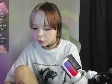 girl Free Cams XXX with gummi_heart