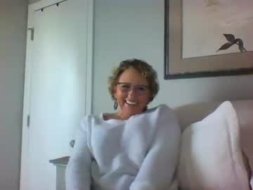 girl Free Cams XXX with momnxtdoor