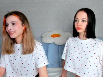 couple Free Cams XXX with misseliss