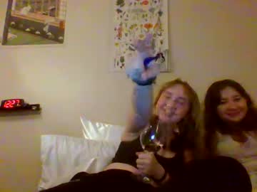 couple Free Cams XXX with carpetmunchers