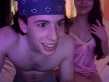 couple Free Cams XXX with yaraandleo